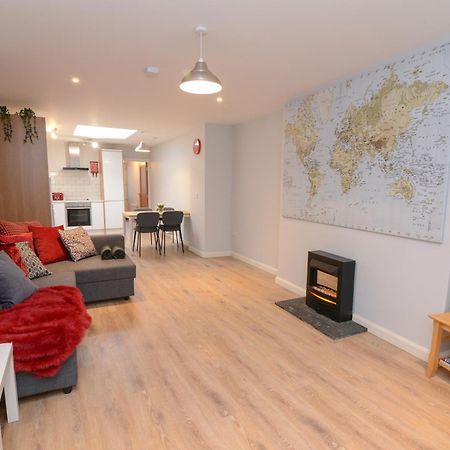 The Red Keep Fab Location - Two Bed - Two Bathrooms -Townhouse Голвей Екстер'єр фото